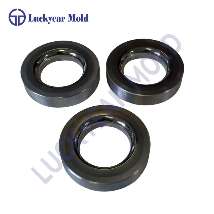 Các loại khuôn tiêu chuẩn cacbua là gì?